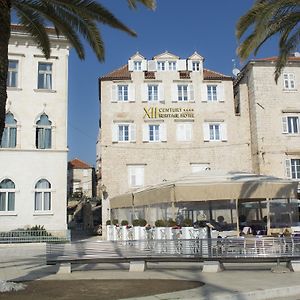 XII Century Heritage Hotel Traù Exterior photo