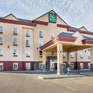 Quality Inn & Suites Lethbridge Exterior photo