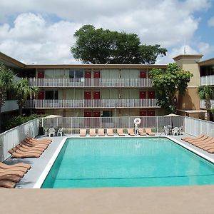 Red Carpet Inn Airport Fort Lauderdale Exterior photo