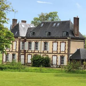 chambre d'hôte château de transières Bed and Breakfast Ambenay Exterior photo