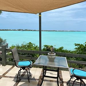 Waterfront Home In The Providenciales Exterior photo