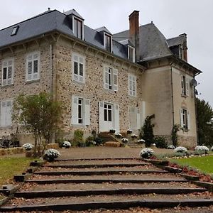 Domaine Du Castellare Bed and Breakfast Le Chalard Exterior photo