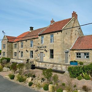 The Jack And Jill Coaching Inn Saltburn-by-the-Sea Exterior photo