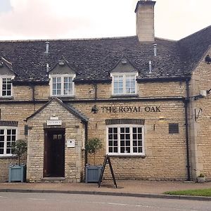 The Royal Oak Duddington Bed and Breakfast Stamford Exterior photo