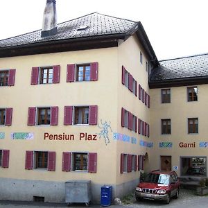 Hotel Pensiun Garni Plaz Scuol Exterior photo