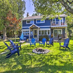 Charming Cottage On Crystal Lake Fire Pit, Kayaks Plymouth Exterior photo