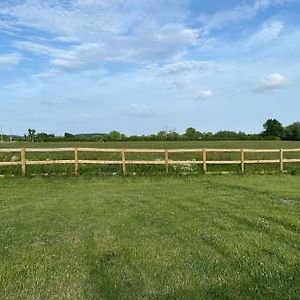 Appartamento Beautiful 1 Bed Shepherd Hut In Warwickshire Warwick  Exterior photo