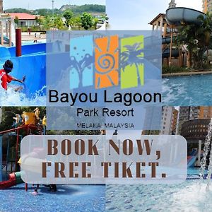 Top 1 Family Trip Relax Resort In Melaka Pecuma Water Park Tiket Exterior photo