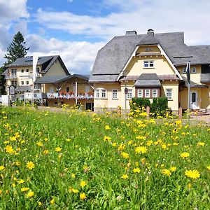 Hotel Gaststaette & Pension Waldschloesschen Oberhof  Exterior photo