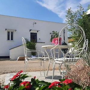 Masseria Santa Maria Affittacamere Gravina in Puglia Exterior photo