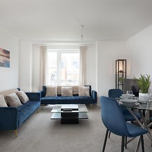 Two Bedroom Apartment - Milton Keynes By Aryas Properties Broughton  Exterior photo