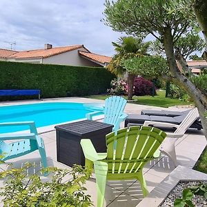 2 logements séparés indépendants jusqu'à 5 personnes, piscine chauffée à 3 min du Puy du Fou Les Épesses Exterior photo