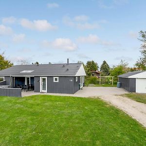 Cozy Home In Farso With Wifi Hvalpsund Exterior photo