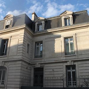 La Maison Blanche - Apparthotels Climatises De Charme Chic & Cosy - Centre-Ville Limoges Exterior photo