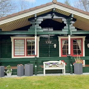 Beautiful Holiday Home In Veluwe With Garden Hulshorst Exterior photo