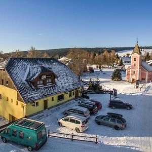 Hotel Penzion U Zpěváků Nove Hute Exterior photo