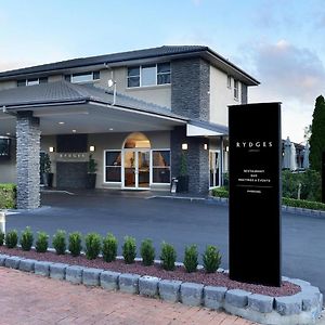 Hotel Rydges Armidale Exterior photo