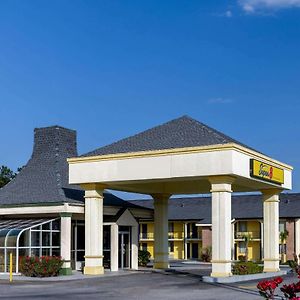 Hotel Super 8 By Wyndham Mcdonough Ga Exterior photo