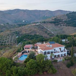 Finca La Vida Tranquila Bed and Breakfast Velez Malaga Exterior photo