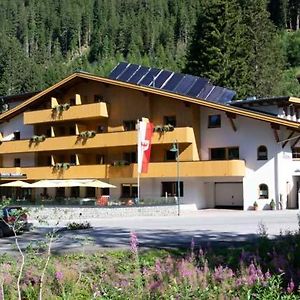 Hotel Gasthof Waldesruh Oetz Exterior photo