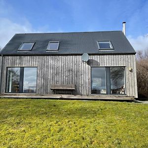 Skeabost Wood Cottage Exterior photo