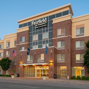 Fairfield Inn & Suites By Marriott Wichita Downtown Exterior photo