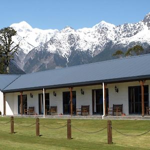 Mt Cook View Motel Fox Glacier Exterior photo