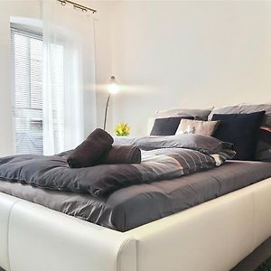 Appartamento Unlimited - Schon & Zentral Wohnen Perfekt Fur Kurze Aufenthalte Bamberga Exterior photo