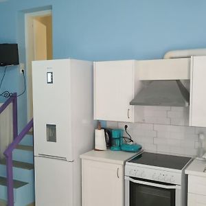 Appartamento Vourkari Studio With Full Kitchen Ioulis Exterior photo