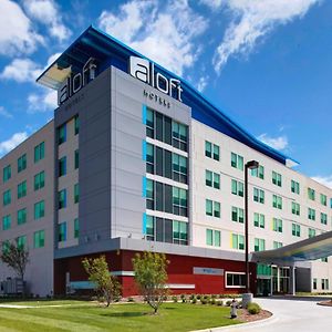 Hotel Aloft Wichita Exterior photo