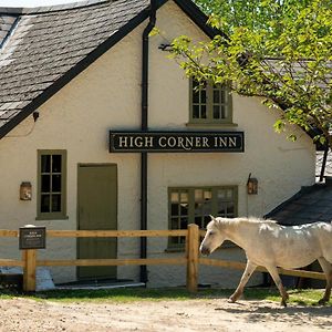 High Corner Inn Godshill  Exterior photo