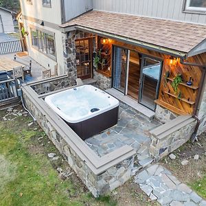 Hot Tub, Firepit, 2 King Beds, Game Room, 200 +Mbps Hawley Exterior photo