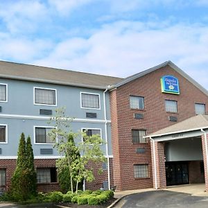 Magnolia Inn&Suites Olive Branch Exterior photo