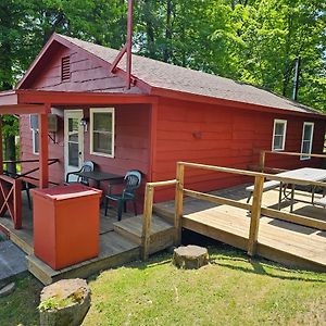 The Gold Eagle Villa Lake George Exterior photo