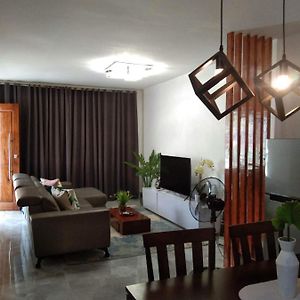 Marls Place Fully Furnished, 4 Mins Walk To Sm Mall And Gaisano Mall Fb Name Marls Place Butuan City Exterior photo
