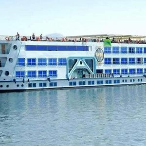 Hotel Silvana Nile Cruise Luxor To Aswan 4 Night Exterior photo