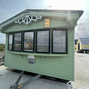 Self Catering Mobile Home Quilty Exterior photo
