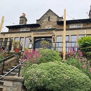 Hotel The Cross Scythes Sheffield Exterior photo