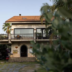 Villa Il Torchio Messina Exterior photo