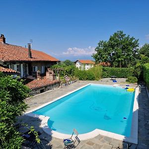 Cascina Gnocca Viverone Avventura Bed and Breakfast Exterior photo