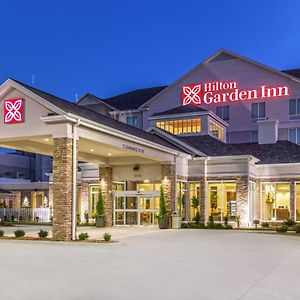 Hilton Garden Inn Salina Exterior photo