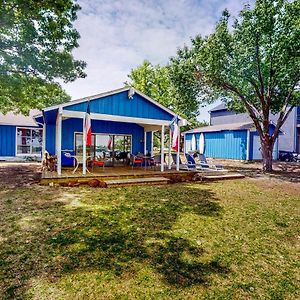 On The Shores Of Lake Lewisville Frisco Exterior photo