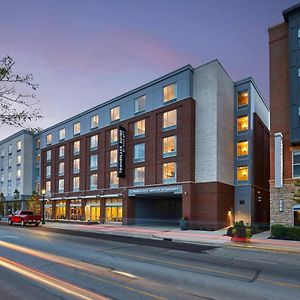 Towneplace Suites By Marriott Columbus North - Osu Exterior photo