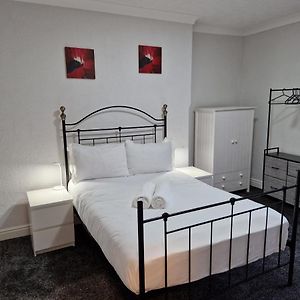 Appartamento Birtley'S Diamond 3 Bed Apt, Sleeps 6 Guests Birtley  Exterior photo