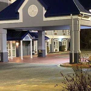 Hotel Baymont By Wyndham Sumter Exterior photo