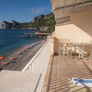 Hotel Taverna Del Capitano Marina del Cantone Exterior photo