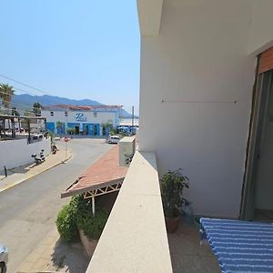 Appartamento Cosy Flat Next To Beach Kyrenia  Exterior photo