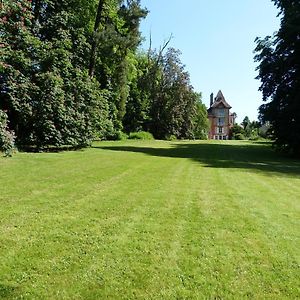 Manoir Remarquable Avec Son Parc Villa Chaumes-en-Brie Exterior photo
