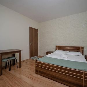 Guest House Gold Telavi Exterior photo