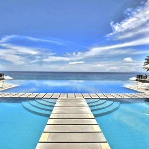 Acuatico Beach Resort & Hotel Inc. San Juan  Exterior photo